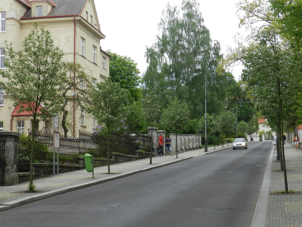 Apartment Krále Jiřího Karlovy Vary Exterior foto