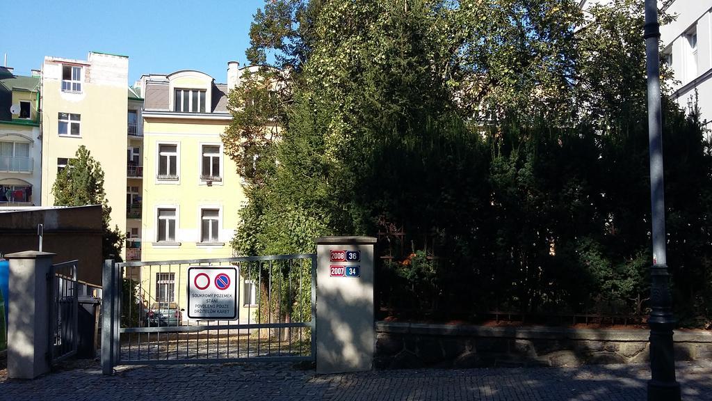 Apartment Krále Jiřího Karlovy Vary Exterior foto